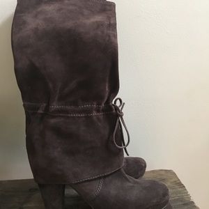 Apepazza brown suede boots 9 1/2